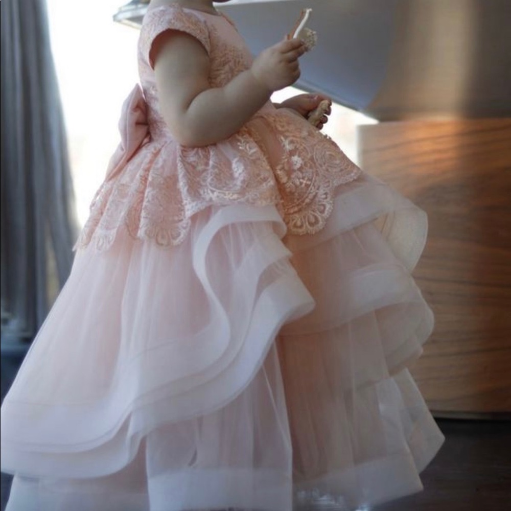 Girls dress
